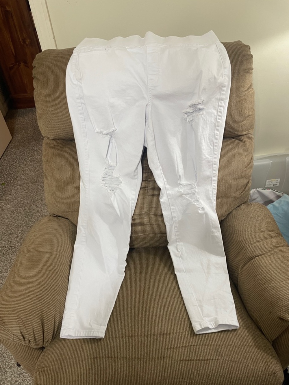 Fashion to Figure White Stretch Jeans